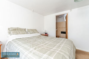 Bedroom- click for photo gallery